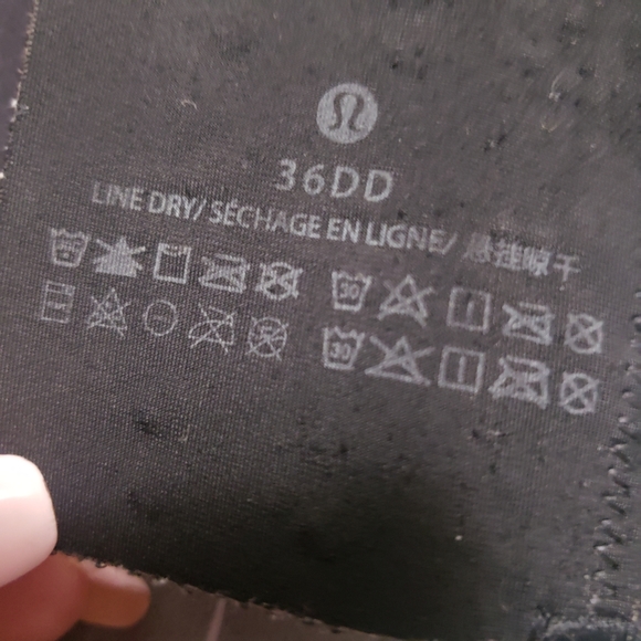 Lululemon Air Support Women's Bra - Picture 4 of 6